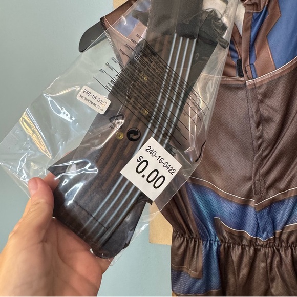 ✨3/$20✨ Marvel’s Black Panther Shuri Halloween Costume NEW. Child Small - Picture 12 of 16